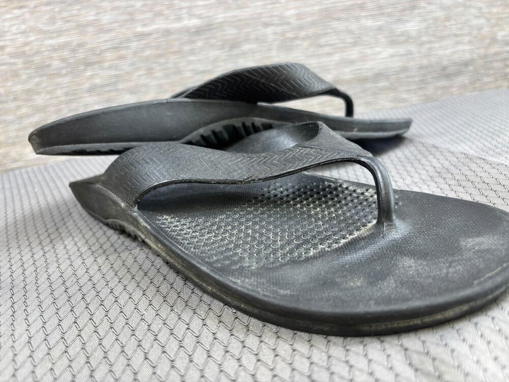 Okabashi Shoes Mens Size L/XL Black Flip Flop Sandals Comfort Casual Beach USA